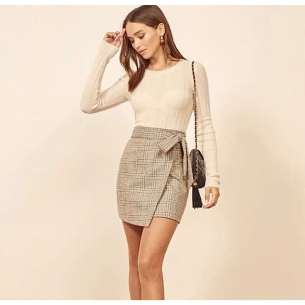 REFORMATION Landon Plaid Wrap Mini Skirt | Neutral Glen Check | Size M